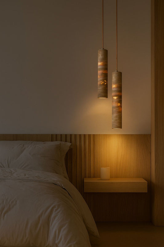 Suspension travertin cylindre duo chevet chambre wabi-sabi halo ambré 2700K – Atelier Fancy Light