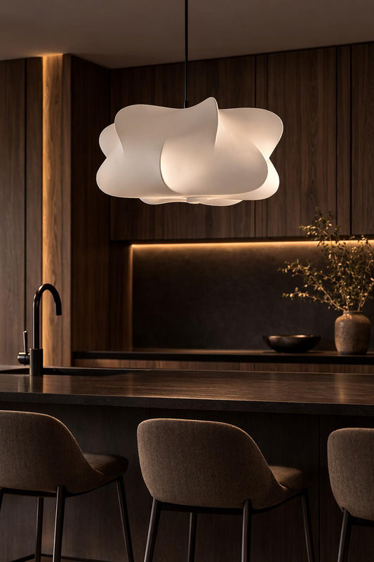 Suspension nuage soie organique cuisine noire premium wabi-sabi lumière dorée E27 – Atelier Fancy Light