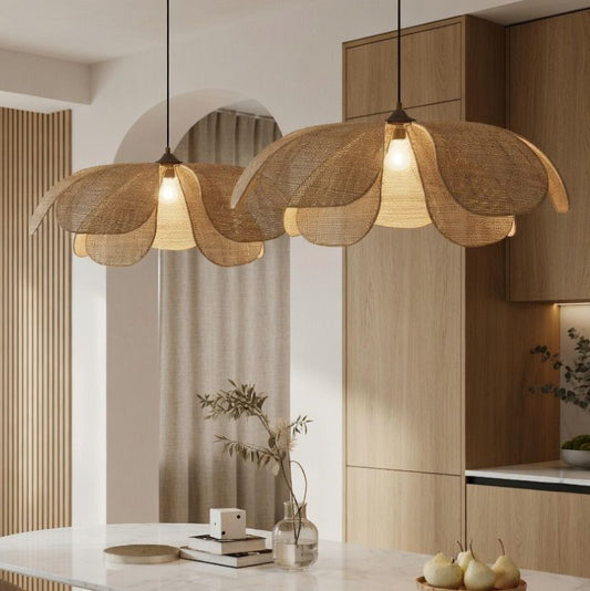 Suspension pétales rotin tissé main Japandi duo îlot cuisine lumière dorée – Atelier Fancy Light