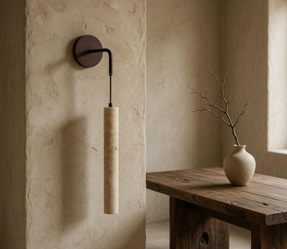 Applique murale travertin cylindre bras noyer lumière dirigée sol halo chaud Wabi-Sabi – Atelier Fancy Light